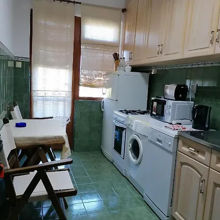 Apartament кимако 2, 100м2 на цена за хотелска за двама Carewo