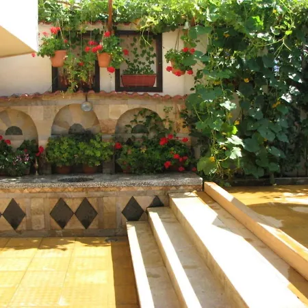 кимако 2, 100м2 на цена за хотелска за двама Apartment